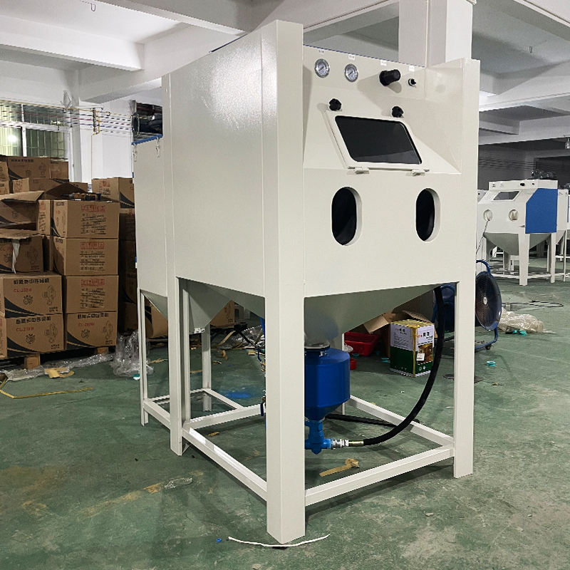Small Manual Dry High-Pressure Sandblaster, 22KW, Efficient & Easy to Use for Metal Rust & Paint Stripping, Surface Cleaning - Bornjx Machinery