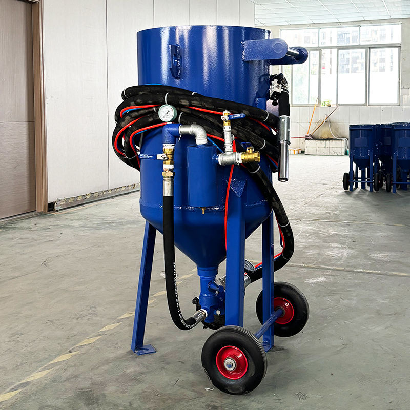 Wholesale Manual High-Pressure Polishing Sandblasting Pot, Mobile Large-Capacity Dry Sandblaster for Outdoor Rust Removal - Bornjx Machinery